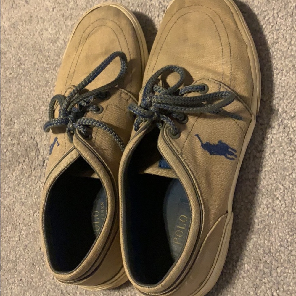 Men’s 10.5 Ralph Lauren shoes